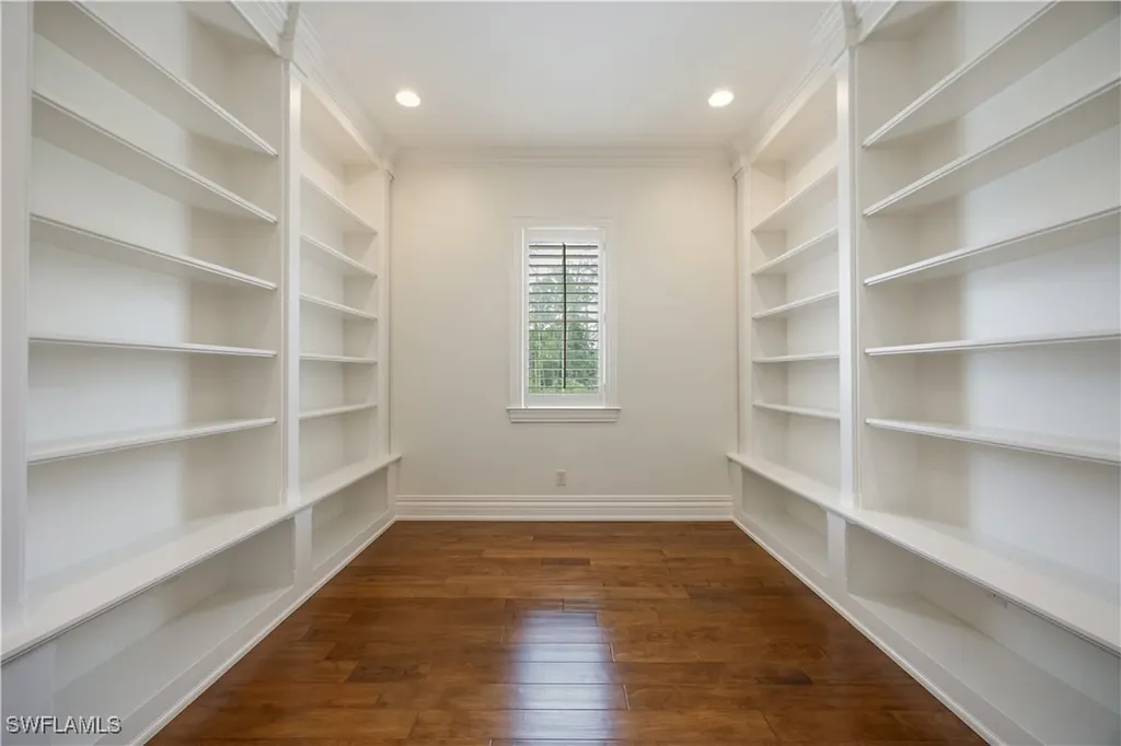 2263 Coach House Lane Naples FL 34105