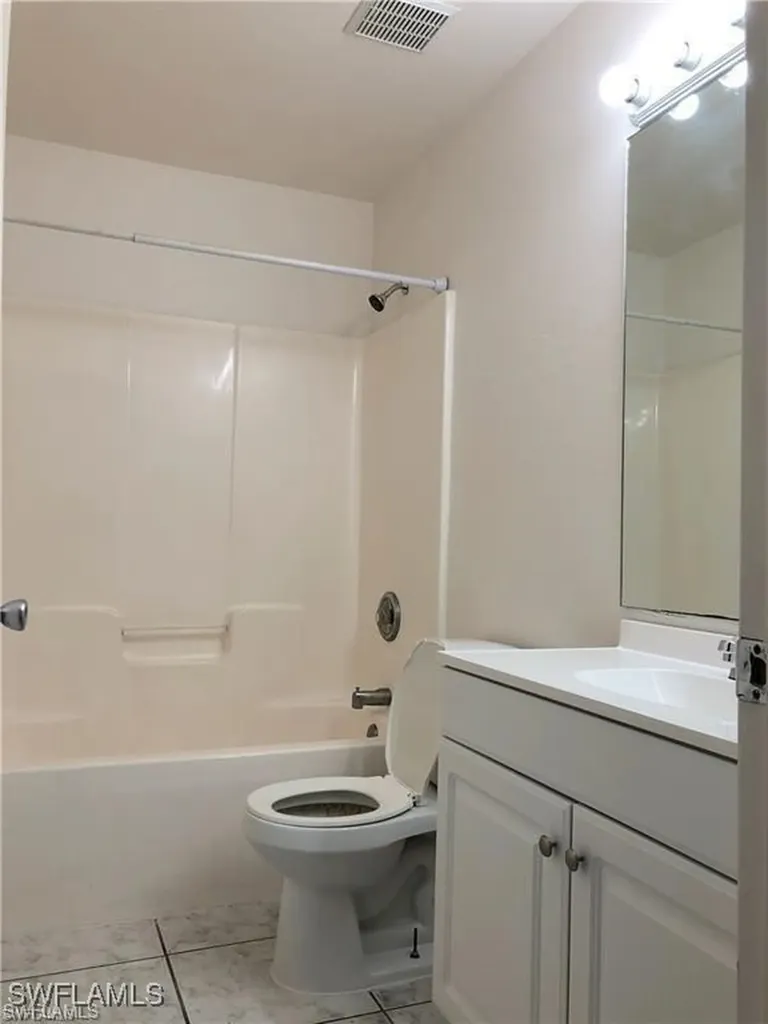 4733 30th Street SW Lehigh Acres FL 33973