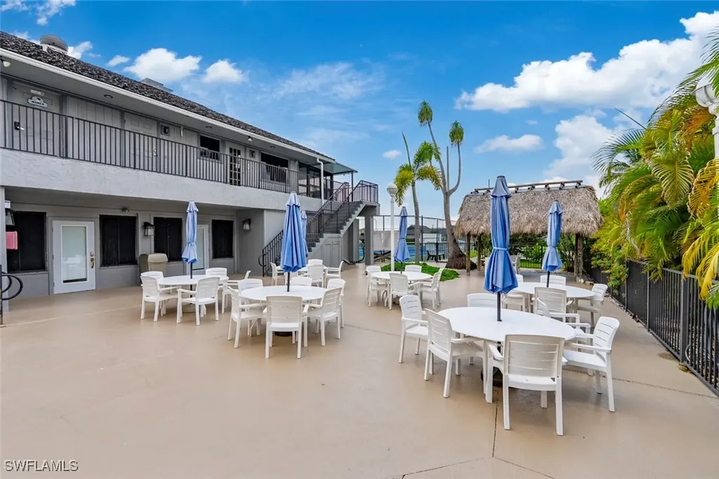 150 Smallwood Drive #160 Chokoloskee FL 34138