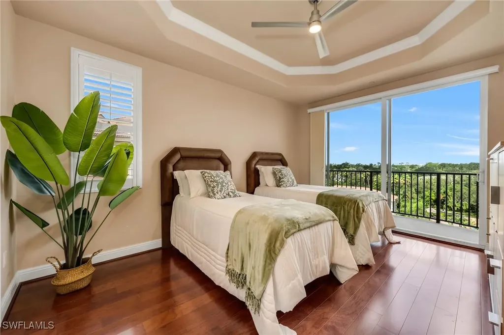 580 El Camino Real Naples FL 34119