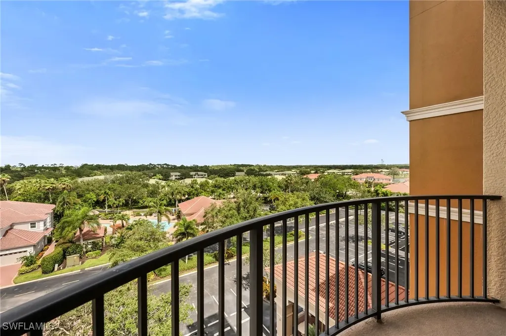 580 El Camino Real Naples FL 34119