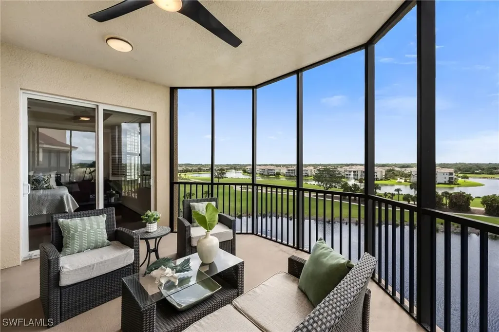 580 El Camino Real Naples FL 34119