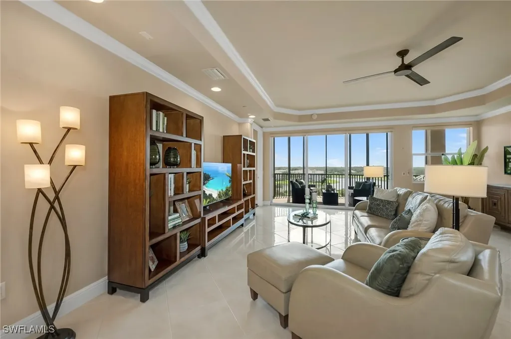 580 El Camino Real Naples FL 34119
