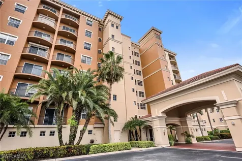 580 El Camino Real Naples FL 34119
