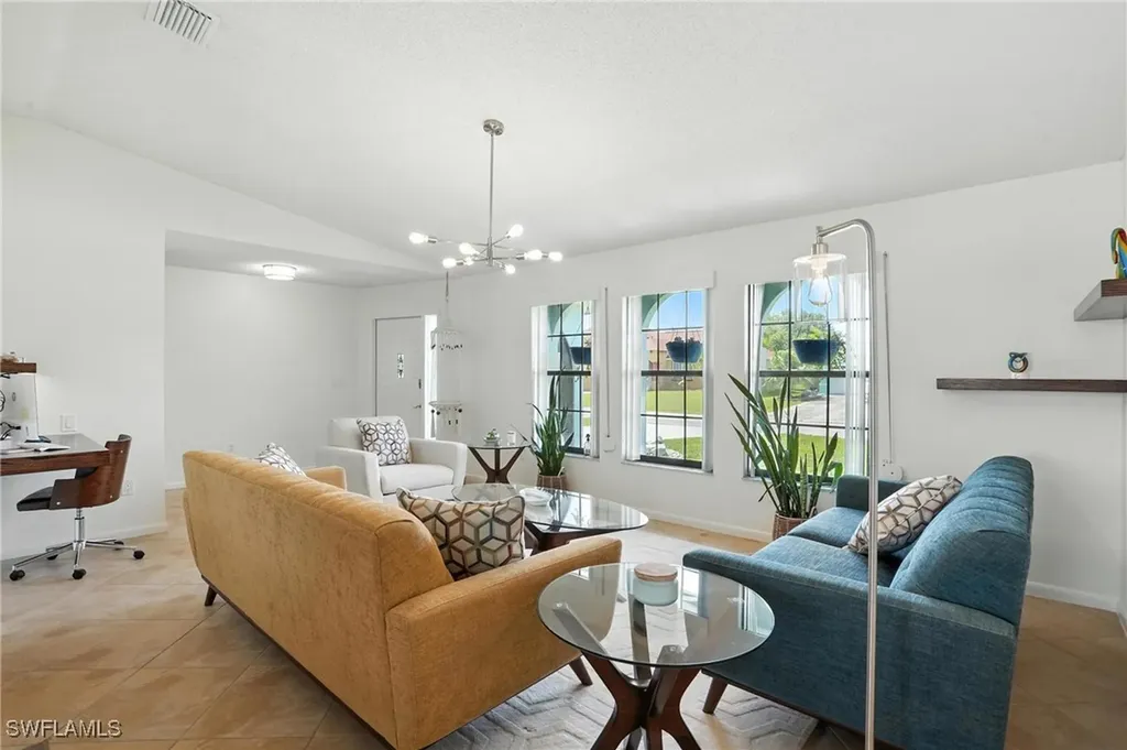 117 SE 4th Terrace Cape Coral FL 33990