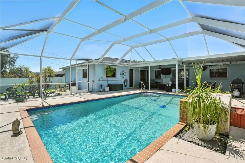 117 SE 4th Terrace Cape Coral FL 33990