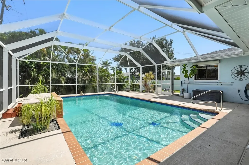 117 SE 4th Terrace Cape Coral FL 33990