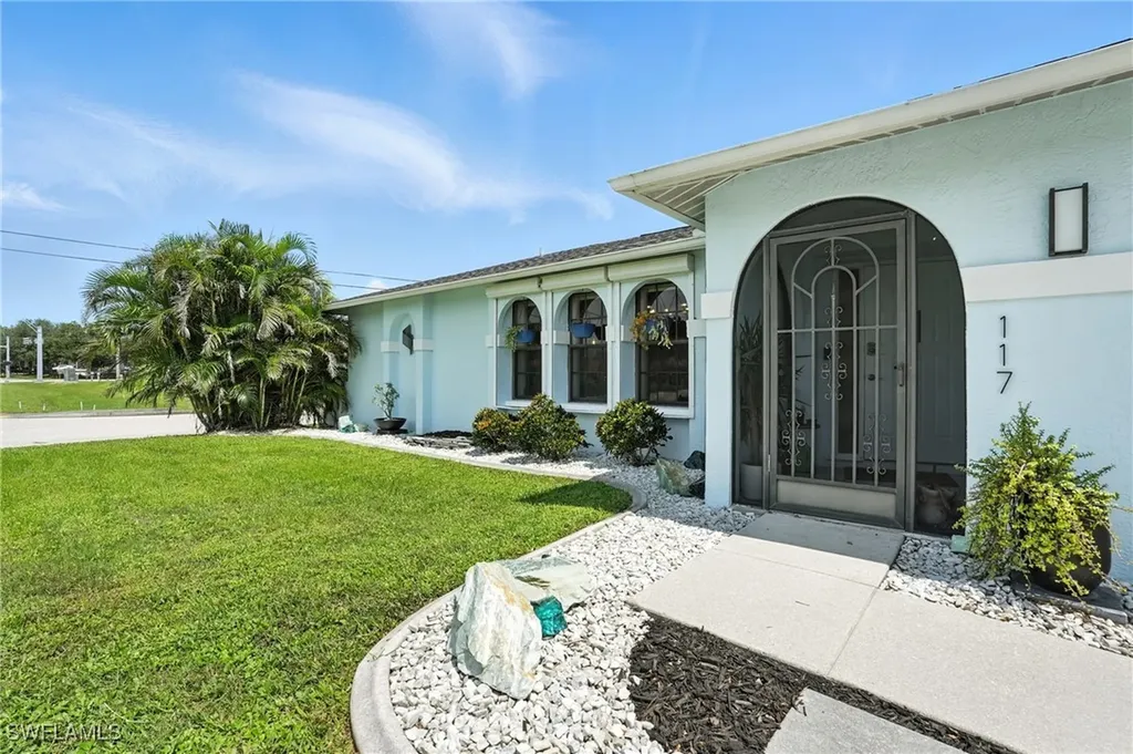 117 SE 4th Terrace Cape Coral FL 33990