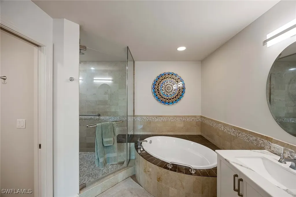 9115 Strada Place Naples FL 34108