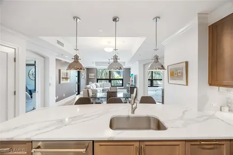 9115 Strada Place Naples FL 34108