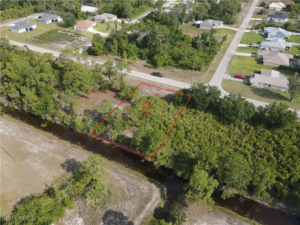 728 Manhattan Street E Lehigh Acres FL 33974