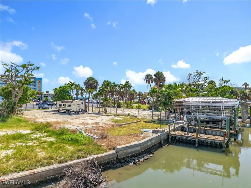 1339 Santos Road Fort Myers Beach FL 33931