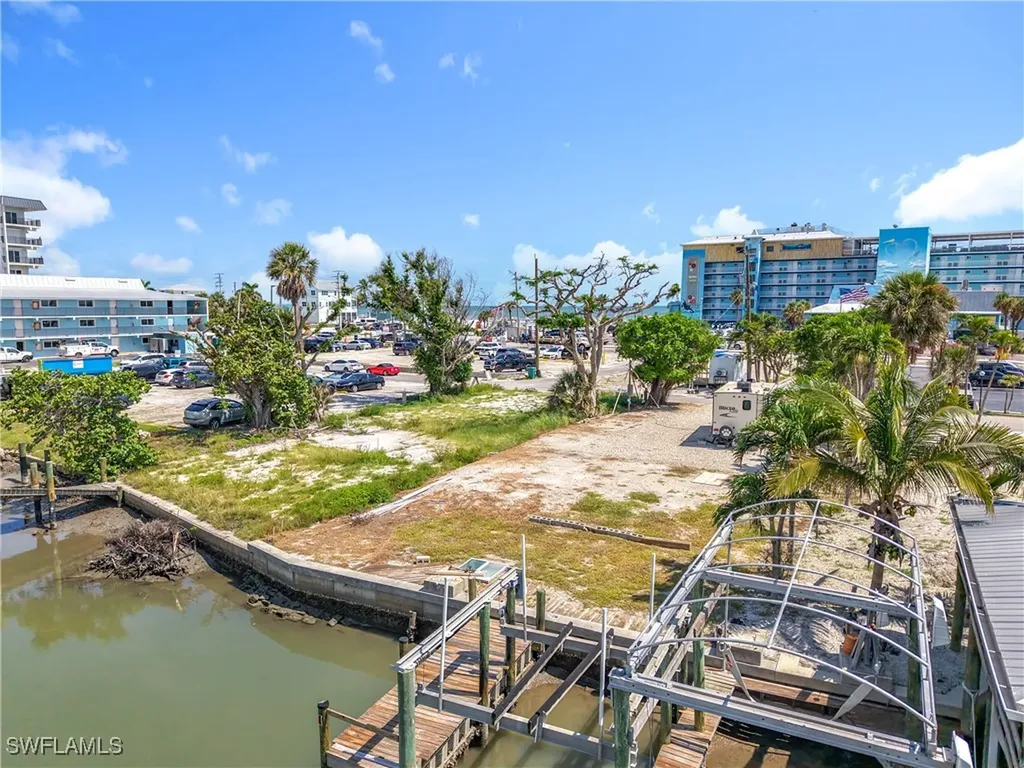 1339 Santos Road Fort Myers Beach FL 33931