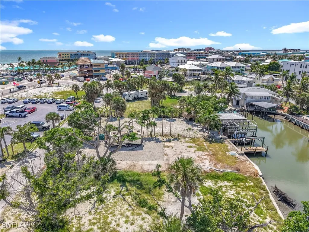 1339 Santos Road Fort Myers Beach FL 33931