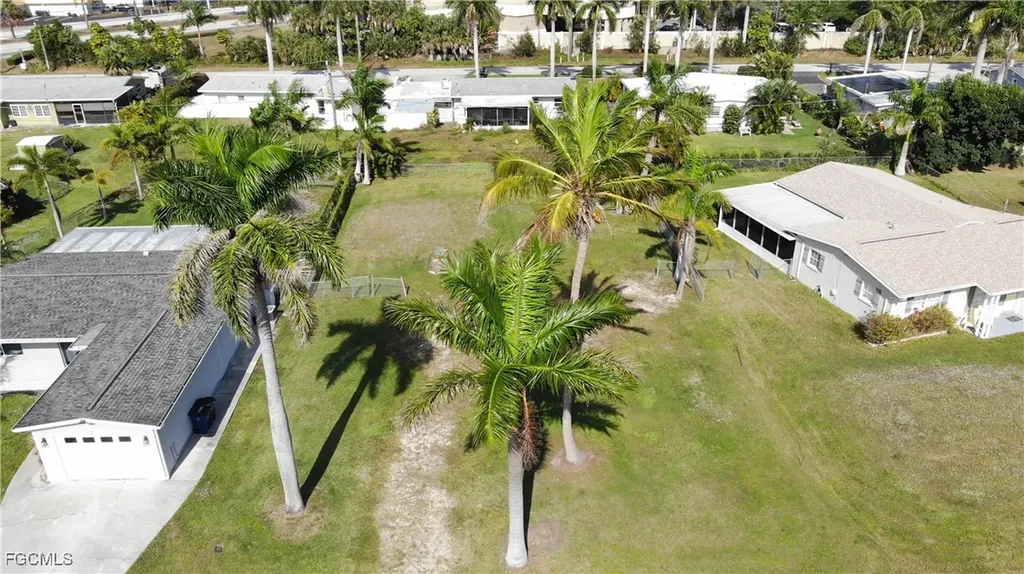 9934 Almetta Avenue Fort Myers FL 33919