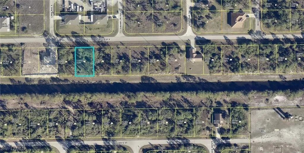 1032 Kanuga Street E Lehigh Acres FL 33974