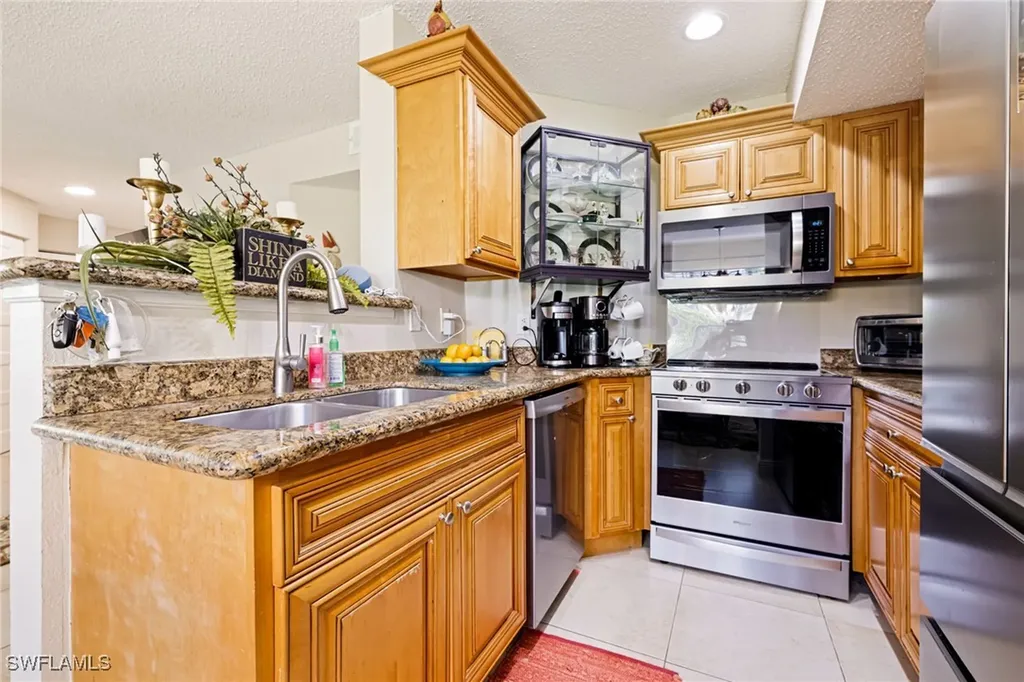12740 Equestrian Circle Fort Myers FL 33907