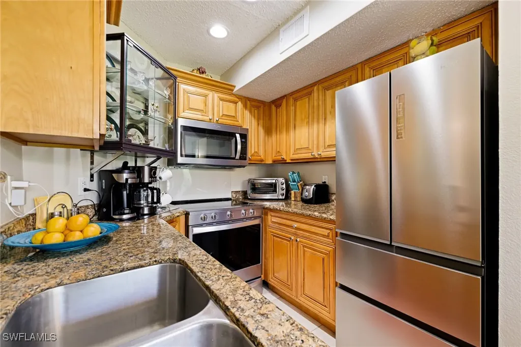 12740 Equestrian Circle Fort Myers FL 33907