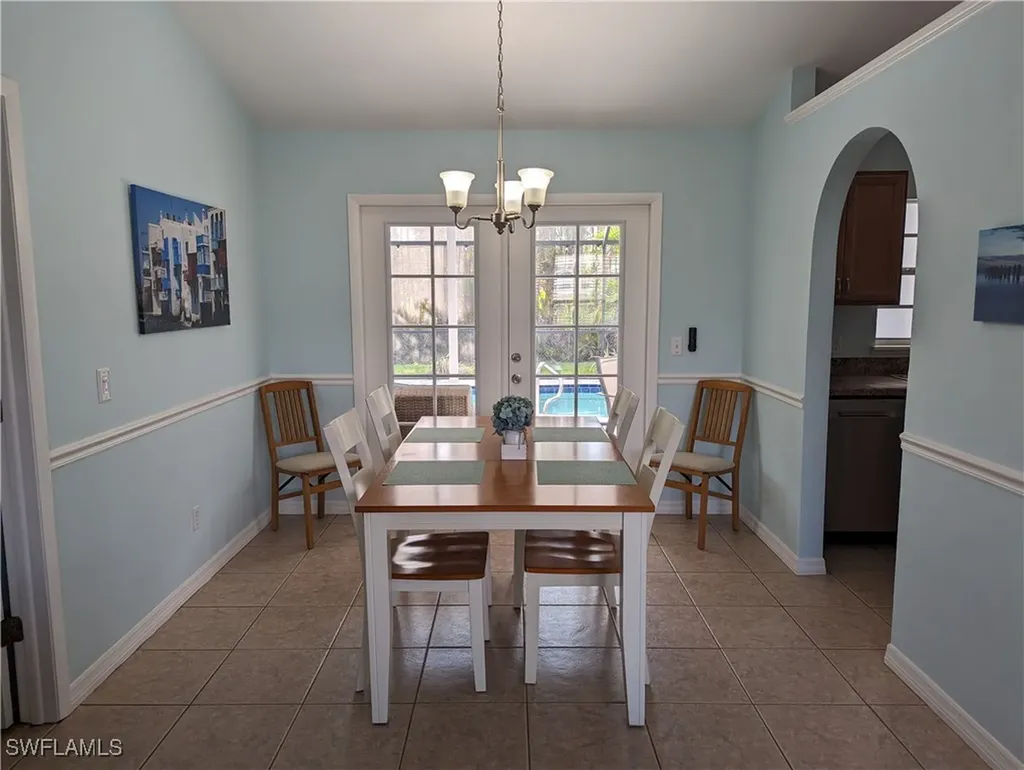 2535 SW 28th Place Cape Coral FL 33914