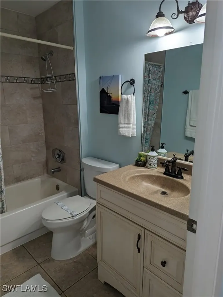 2535 SW 28th Place Cape Coral FL 33914
