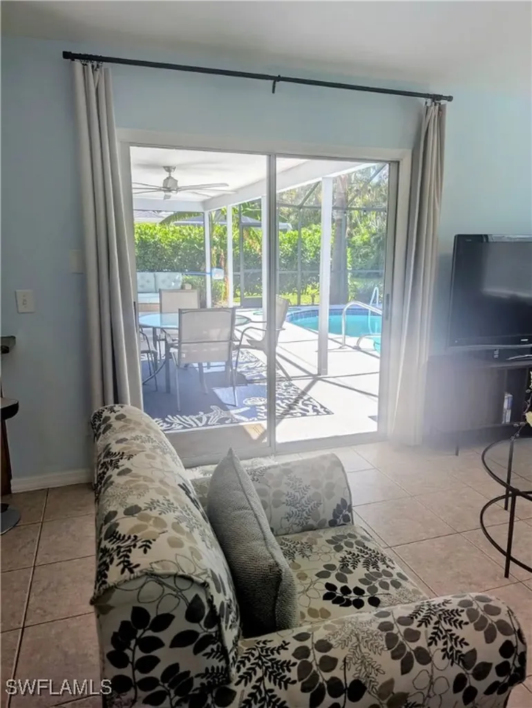 2535 SW 28th Place Cape Coral FL 33914
