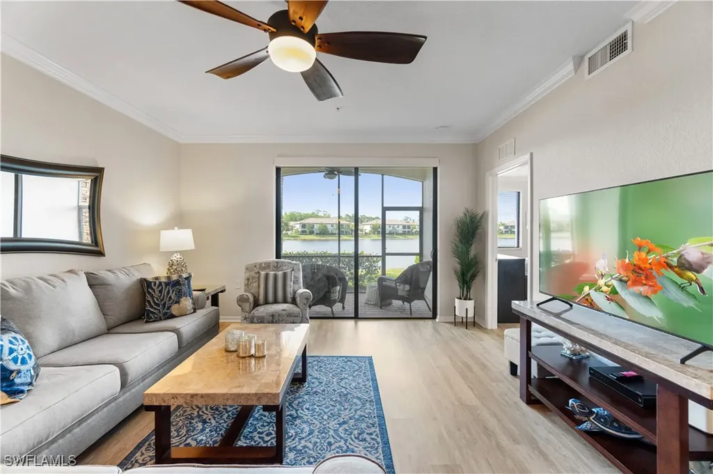 9525 Avellino Way Naples FL 34113