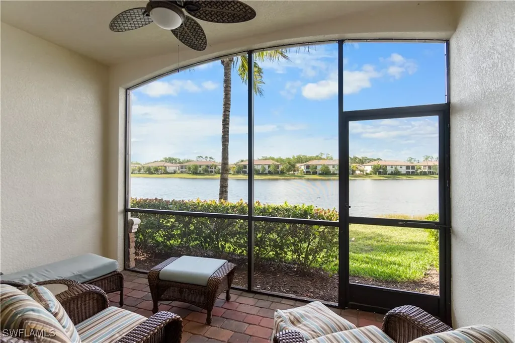 9525 Avellino Way Naples FL 34113