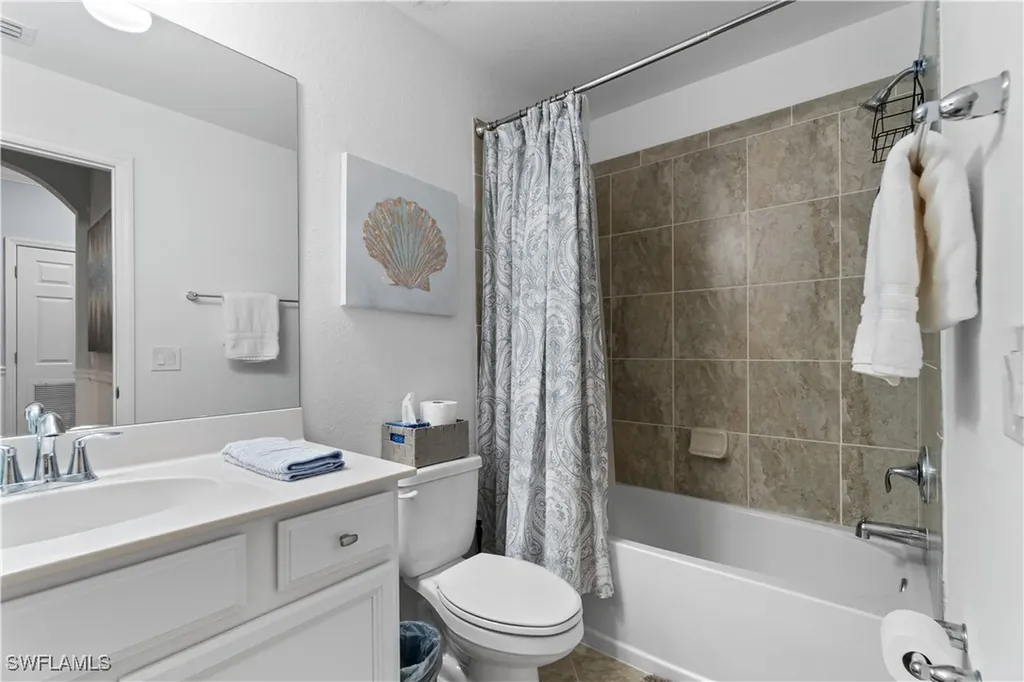 9590 Trevi Court Naples FL 34113