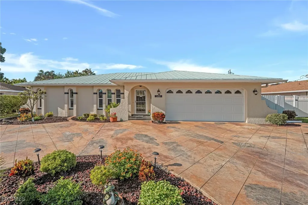 322 SE 31st Street Cape Coral FL 33904