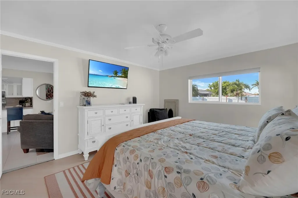 322 SE 31st Street Cape Coral FL 33904