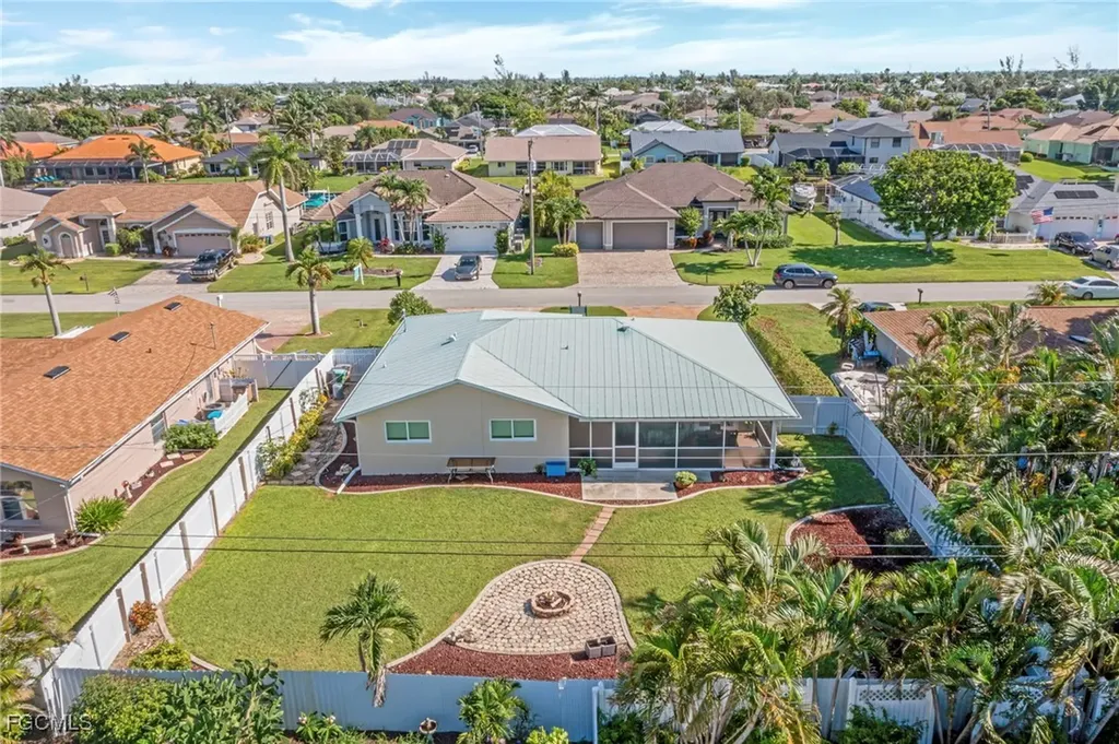 322 SE 31st Street Cape Coral FL 33904