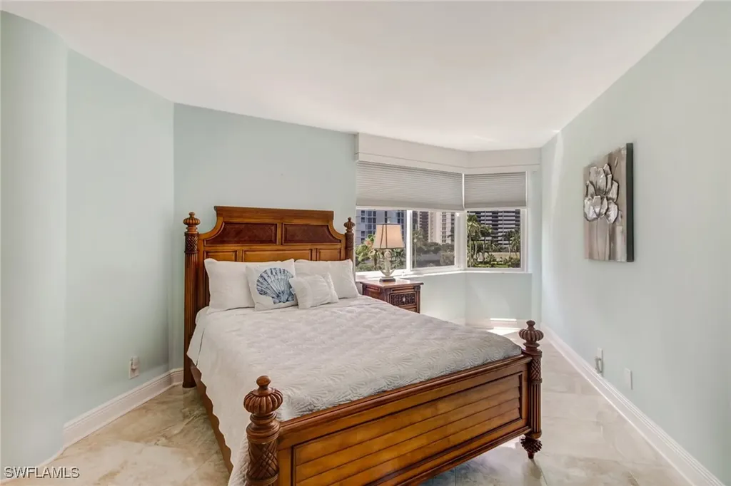 4041 Gulf Shore Boulevard N Naples FL 34103