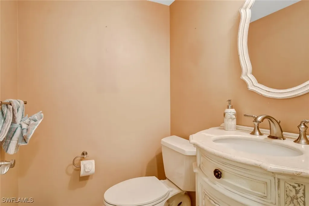 4041 Gulf Shore Boulevard N Naples FL 34103