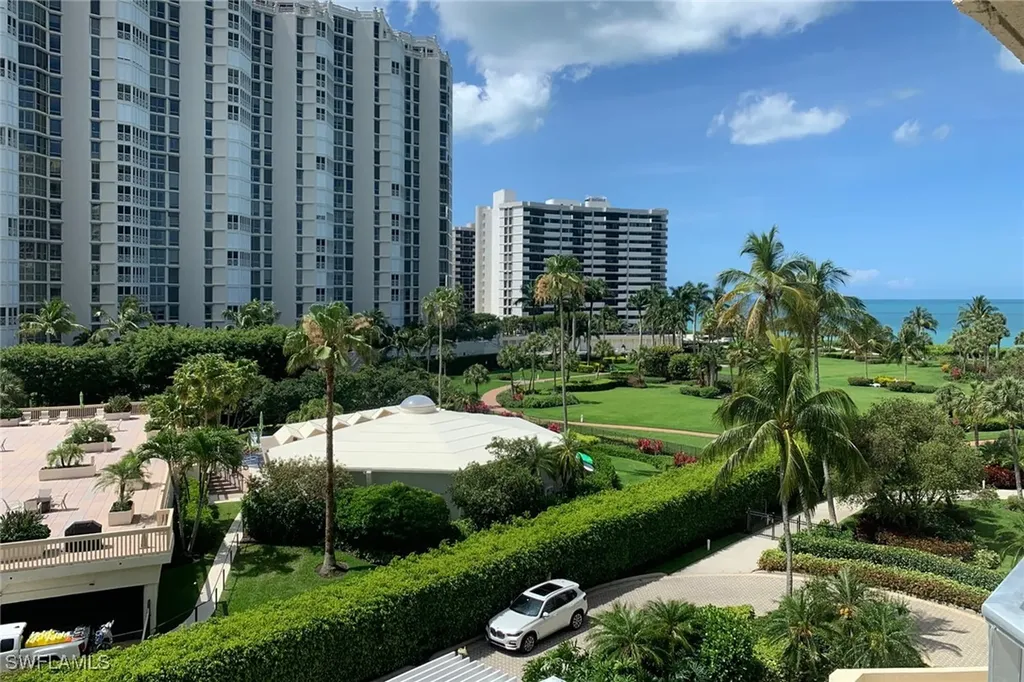 4041 Gulf Shore Boulevard N Naples FL 34103
