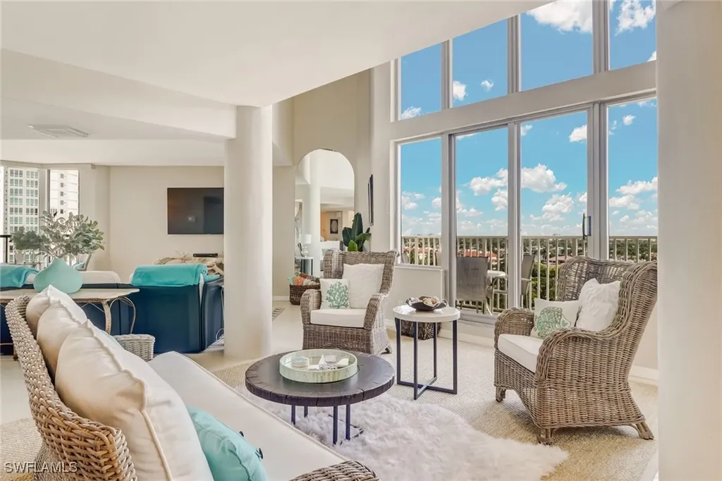 4041 Gulf Shore Boulevard N Naples FL 34103