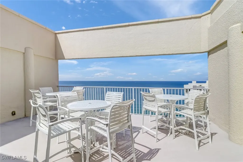 4041 Gulf Shore Boulevard N Naples FL 34103