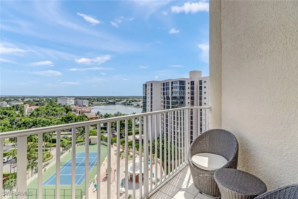 4041 Gulf Shore Boulevard N Naples FL 34103