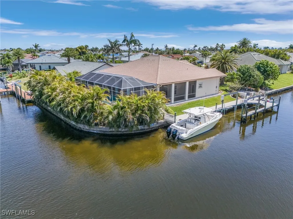 4904 SW 10th Avenue Cape Coral FL 33914