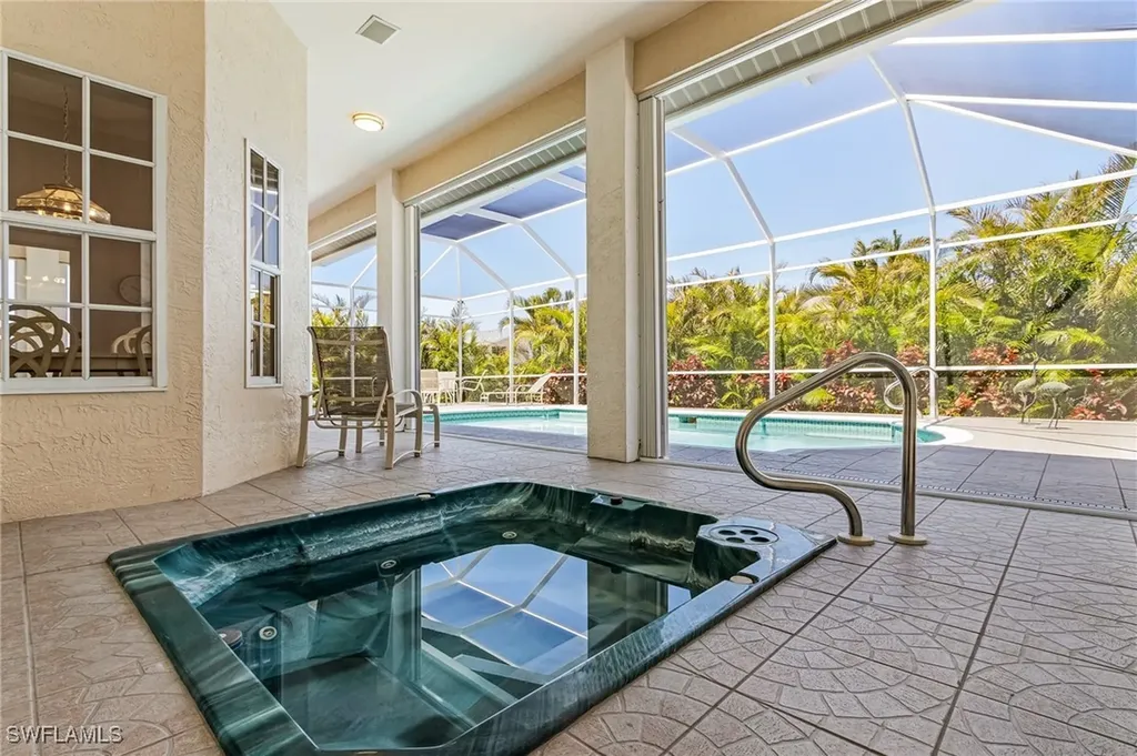 4904 SW 10th Avenue Cape Coral FL 33914