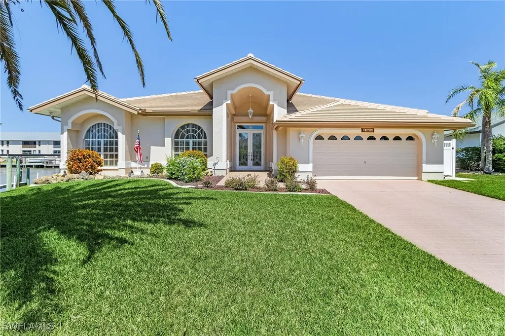 4904 SW 10th Avenue Cape Coral FL 33914