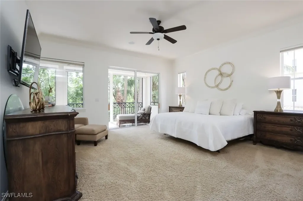 2868 Tiburon Boulevard E Naples FL 34109