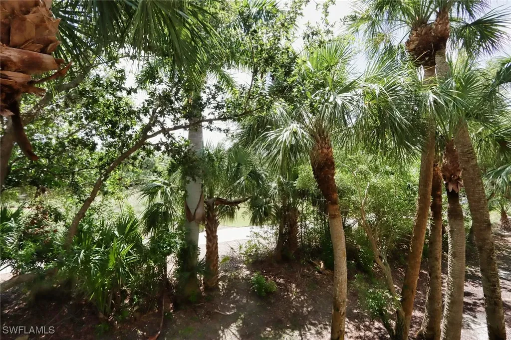 2868 Tiburon Boulevard E Naples FL 34109