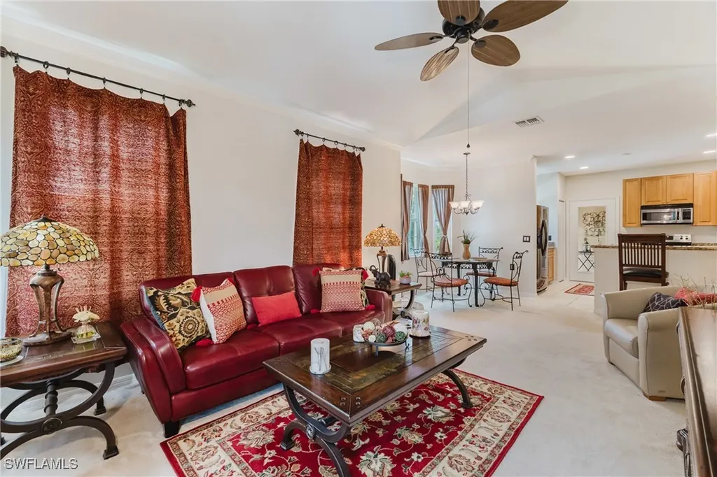 1860 Concordia Lake Circle Cape Coral FL 33909