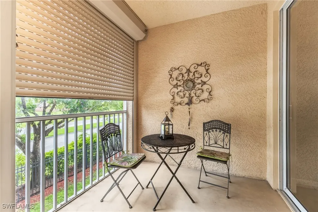 1860 Concordia Lake Circle Cape Coral FL 33909