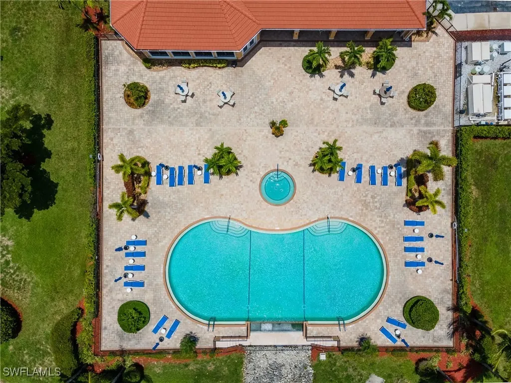 1860 Concordia Lake Circle Cape Coral FL 33909