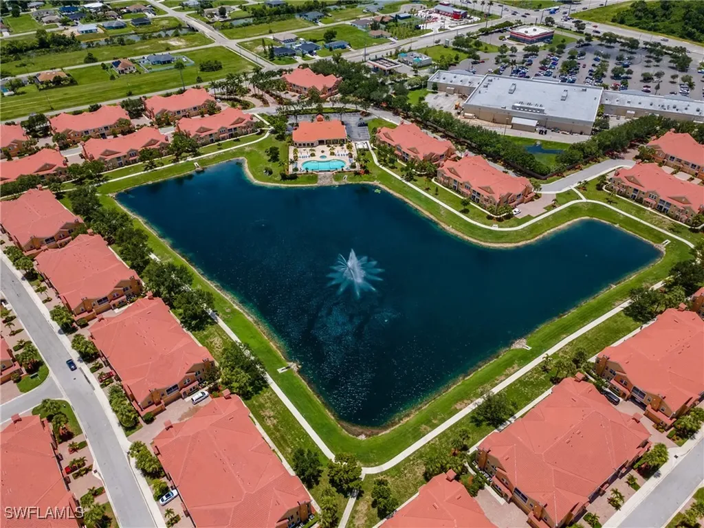 1860 Concordia Lake Circle Cape Coral FL 33909