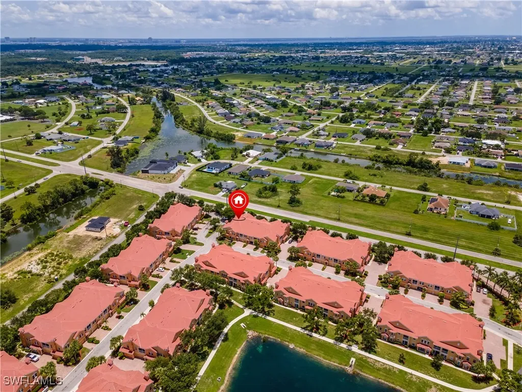 1860 Concordia Lake Circle Cape Coral FL 33909