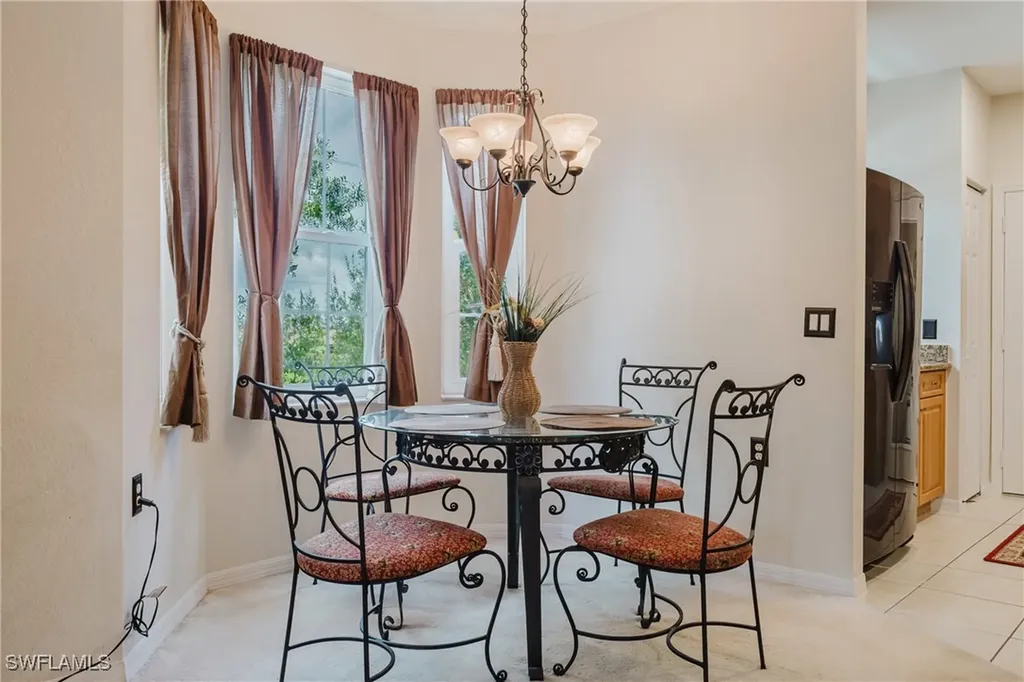 1860 Concordia Lake Circle Cape Coral FL 33909