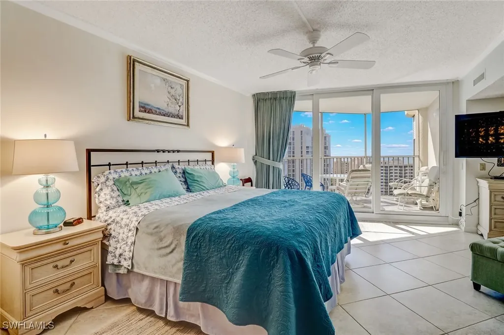 4041 Gulf Shore Boulevard N Naples FL 34103