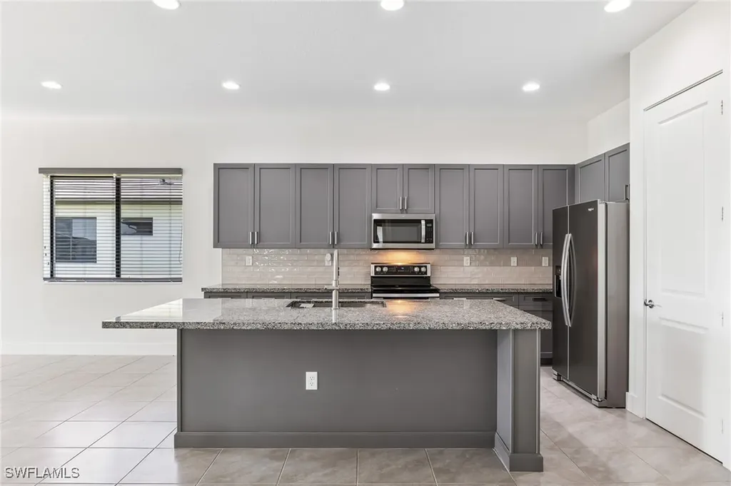 5080 Isidora Lane Ave Maria FL 34142